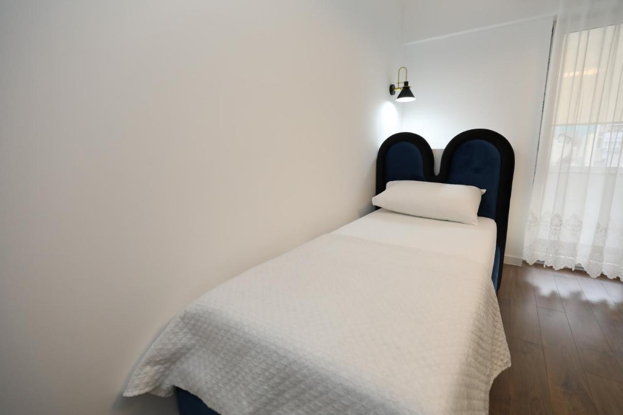 Tirana Center Apartment - Your Cosy Corner Buitenkant foto
