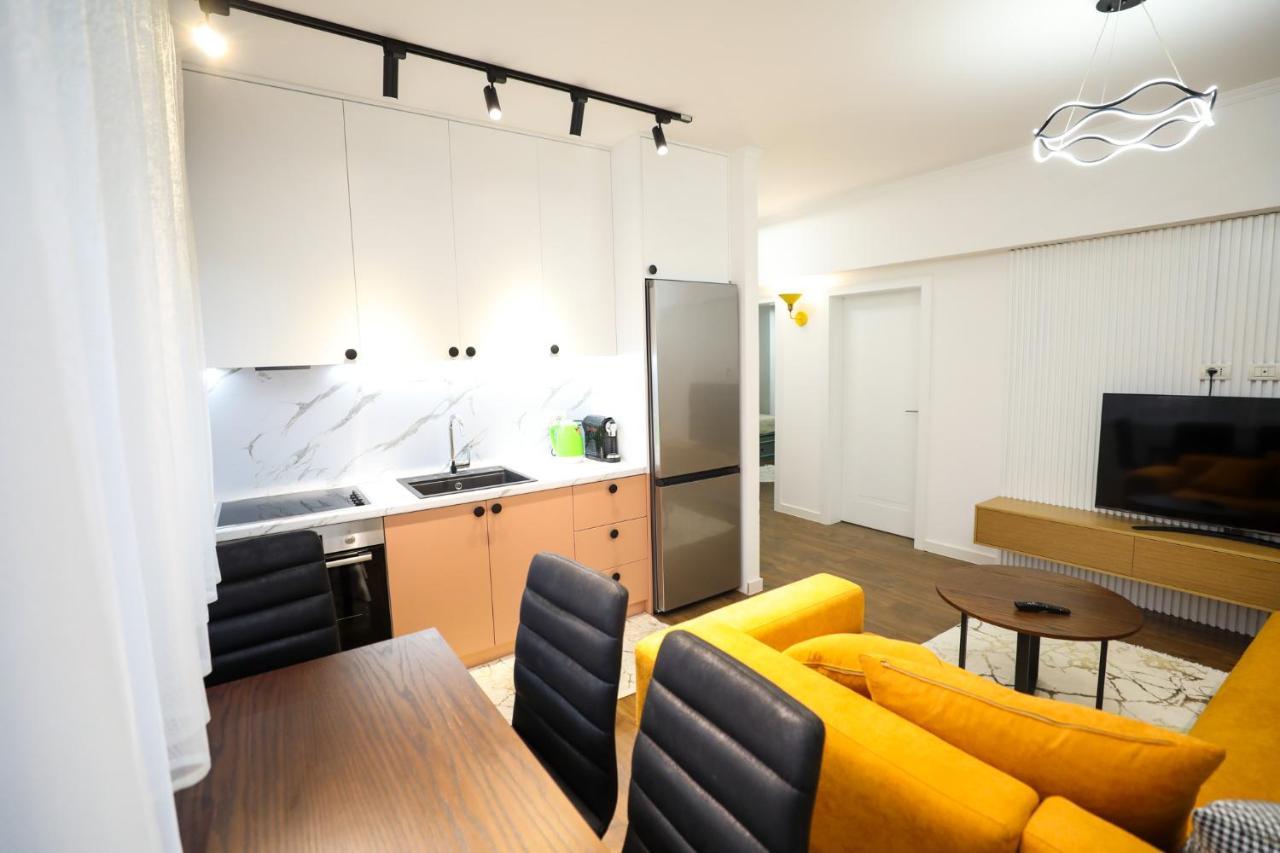 Tirana Center Apartment - Your Cosy Corner Buitenkant foto