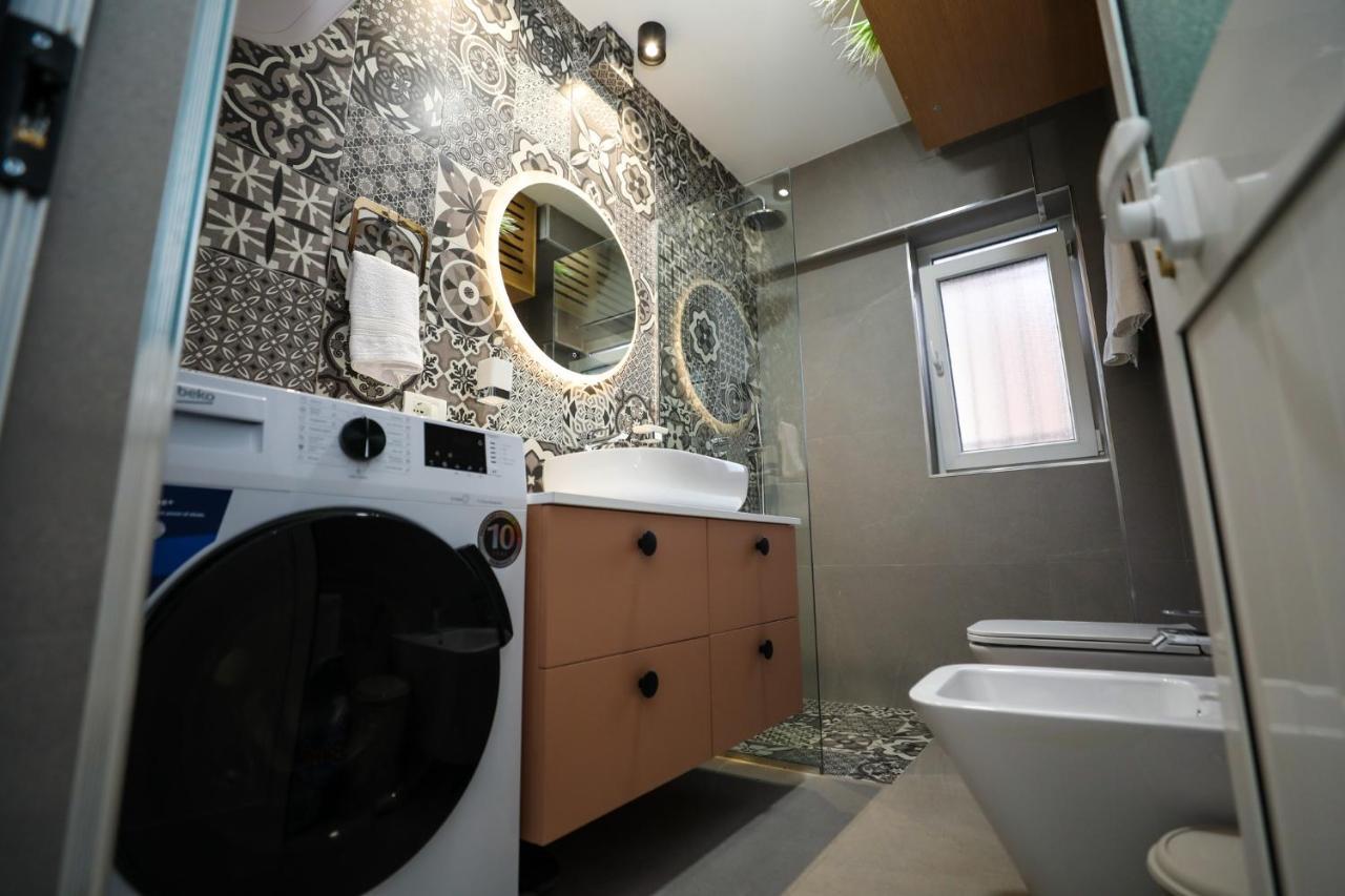 Tirana Center Apartment - Your Cosy Corner Buitenkant foto