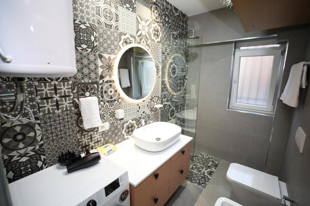 Tirana Center Apartment - Your Cosy Corner Buitenkant foto