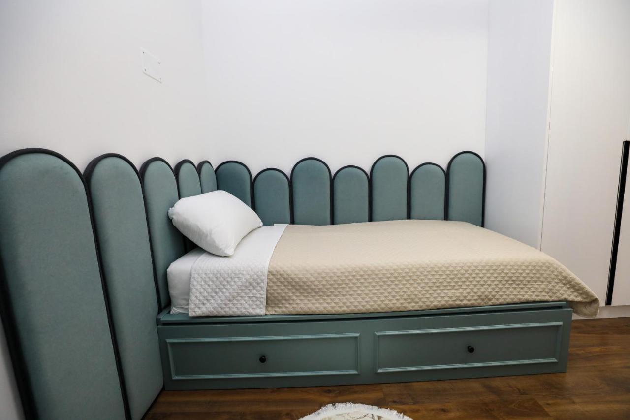Tirana Center Apartment - Your Cosy Corner Buitenkant foto