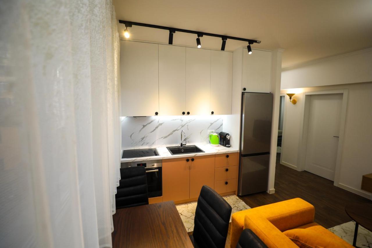 Tirana Center Apartment - Your Cosy Corner Buitenkant foto