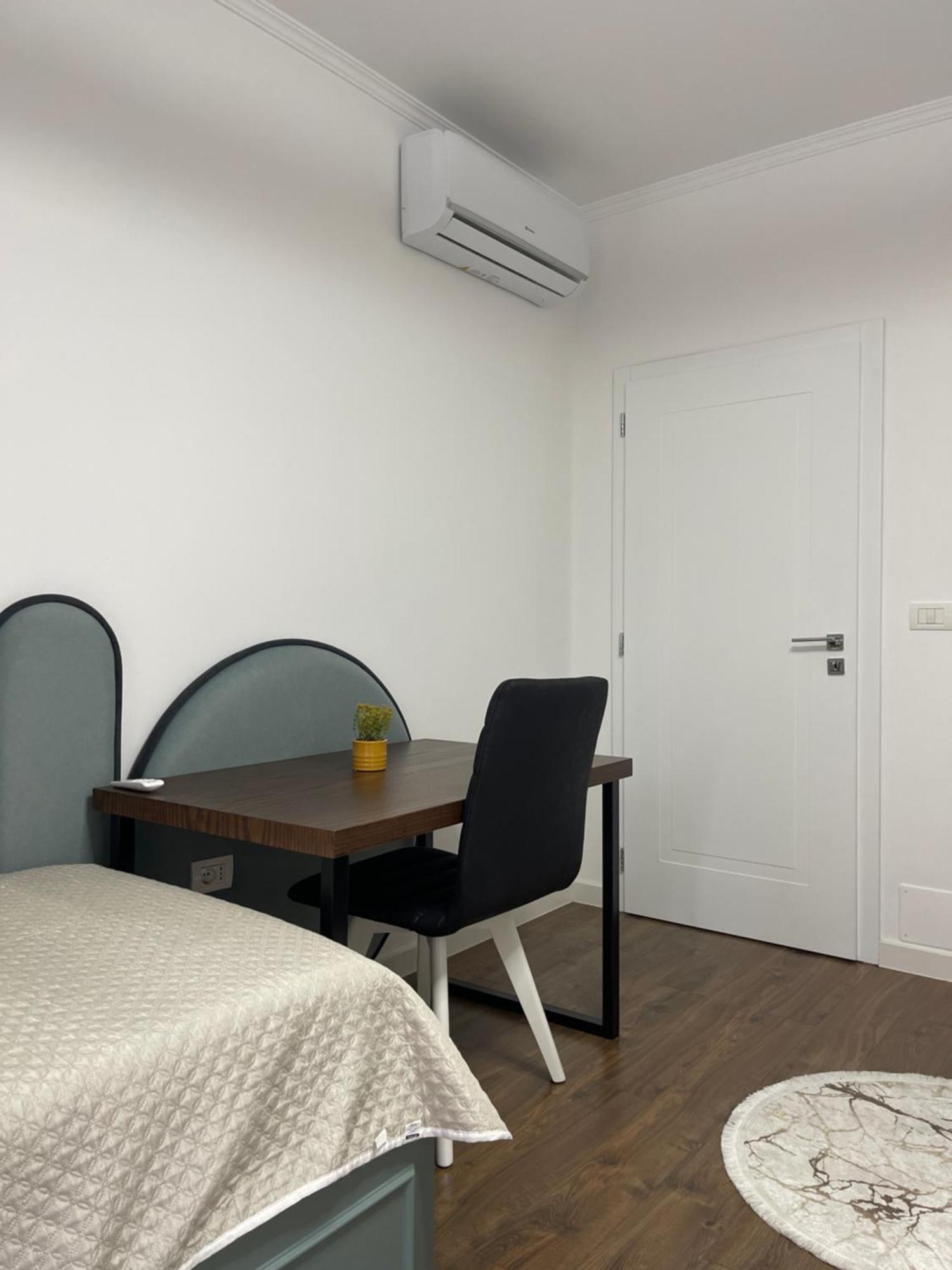 Tirana Center Apartment - Your Cosy Corner Buitenkant foto